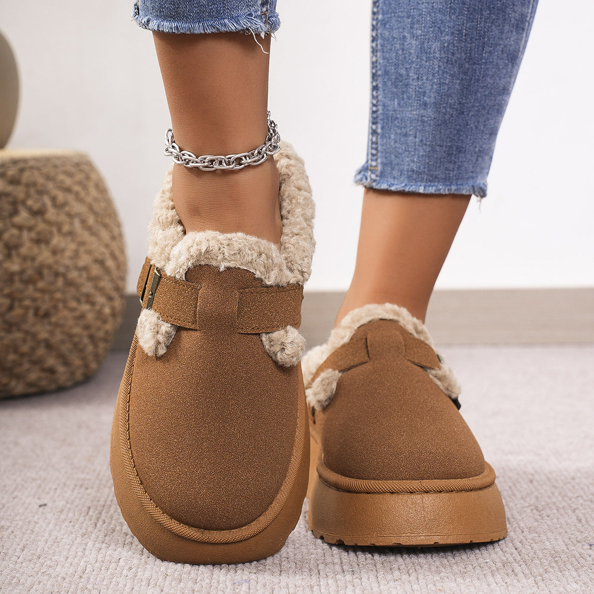 Thick-Soled Plush Slippers