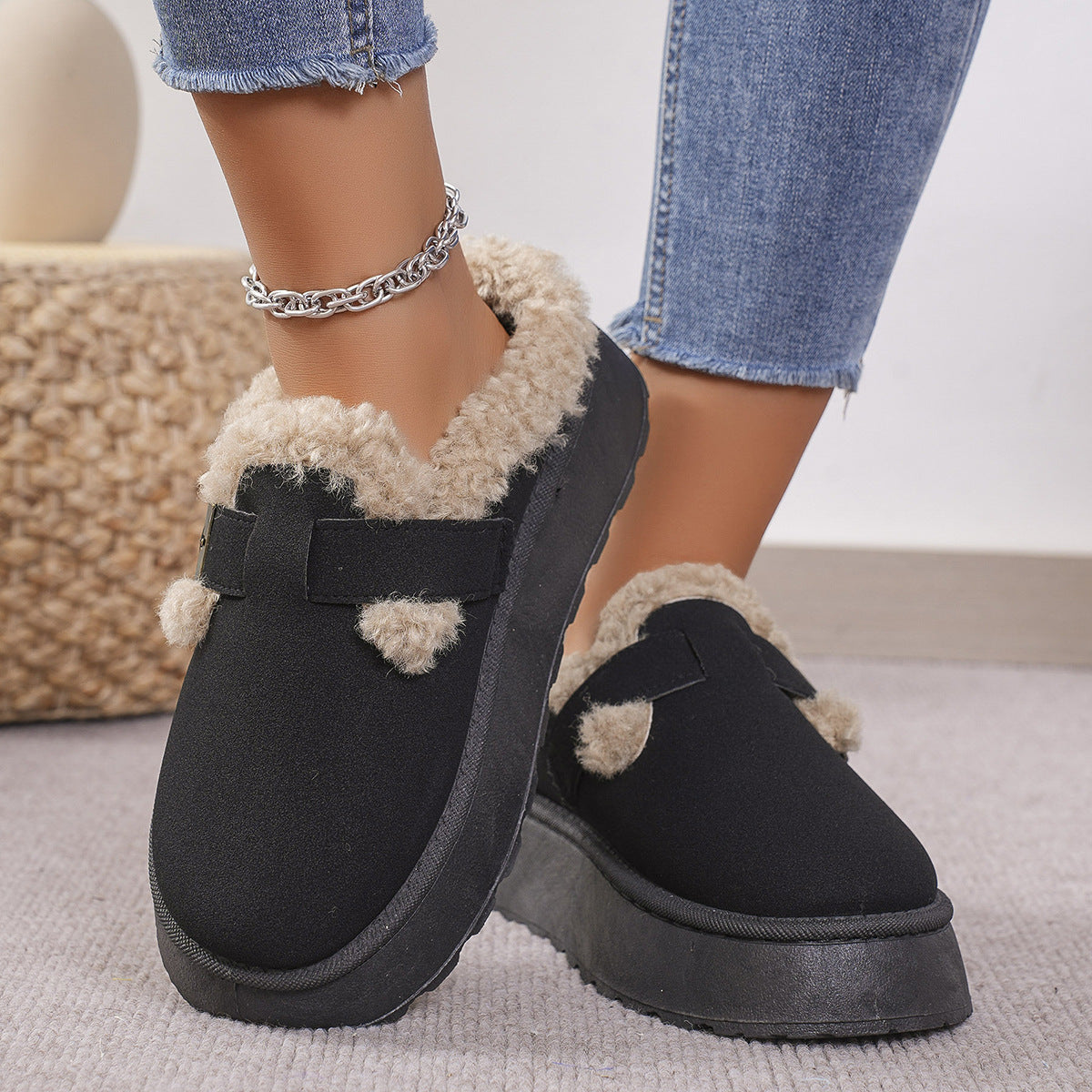 Thick-Soled Plush Slippers