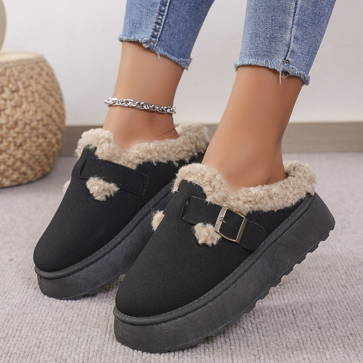 Thick-Soled Plush Slippers